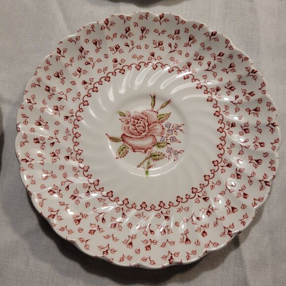 4 Johnson Bros Teacup Saucers 5.75" Rose Bouquet England Ironstone Vintage - Picture 3 of 6
